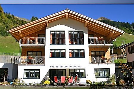 Ferienwohnungen Ferienhauser In Oberlech Mieten