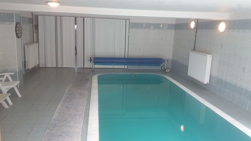 Relax Villa Mit Pool Und Sauna Nahe Prag Bei Tourist Online Buchen Nr