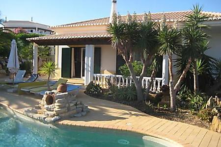 Ferienwohnungen Ferienhauser In Praia Da Luz Lagos Algarve Mieten