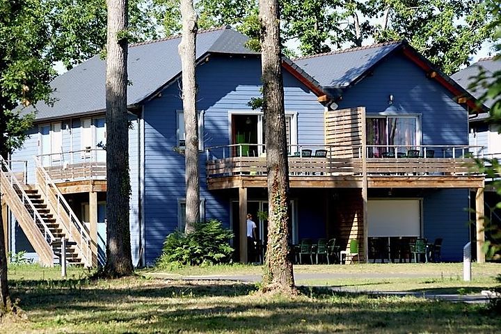 Ferienwohnung Appartement Mit Balkon Oder Terrasse Im Waldreichen Loiretal In Richelieu Fur 4 Personen 1 Schlafzimmer Hund Erlaubt Bei Tourist Online Buchen Nr