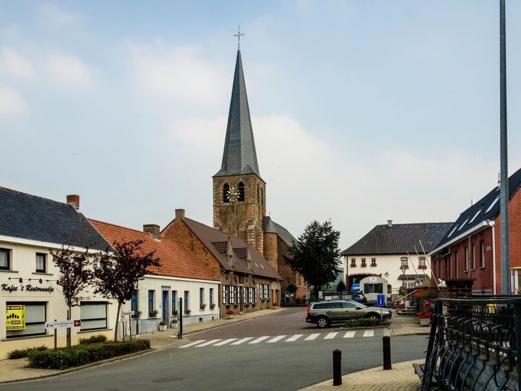 Ferienhaus Modernes Bauernhaus in Michelbekle mit Garten in Brakel für