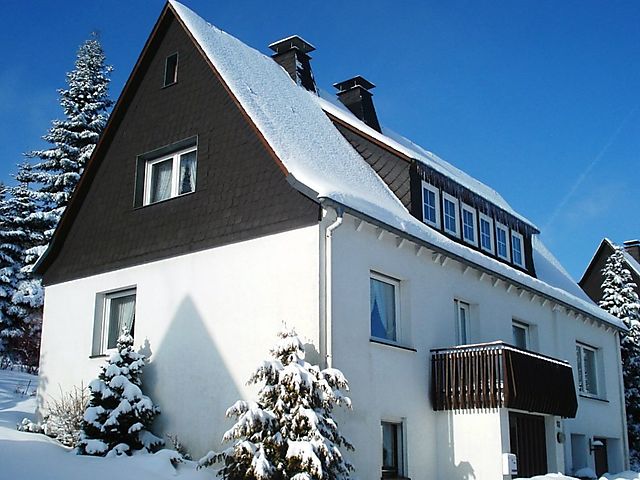 Ferienhaus Grosses Cottage In Neuastenberg Sauerland In Skigebietsnahe In Winterberg Fur 10 Personen 5 Schlafzimmer Bei Tourist Online Buchen Nr 146819