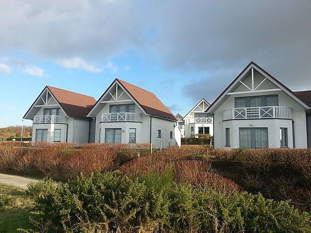 Luxurioses Ferienhaus 800 M Vom Strand Von Equihen Plage In Equihen Plage Fur 6 Personen 2 Schlafzimmer Hund Erlaubt Bei Tourist Online Buchen Nr