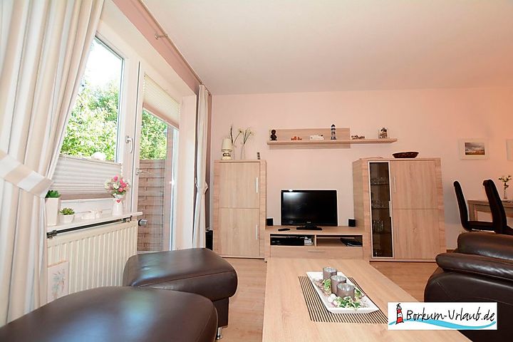 Ferienhaus Nordseewelle in Borkum für 4 Personen, 2 Schlafzimmer bei ... Ferienhaus Nordseewelle in Borkum für 4 Personen, 2 Schlafzimmer bei ...