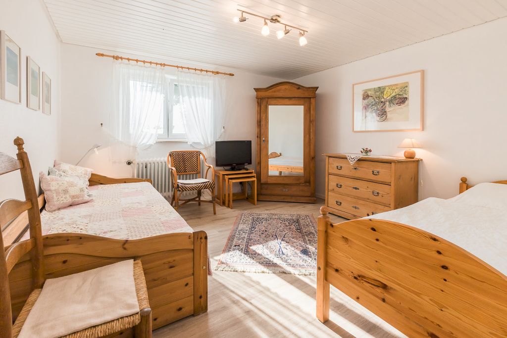 Haus Keller (Kressbronn am Bodensee). Ferienwohnung für 2 Personen ... Haus Keller (Kressbronn am Bodensee). Ferienwohnung für 2 Personen ...