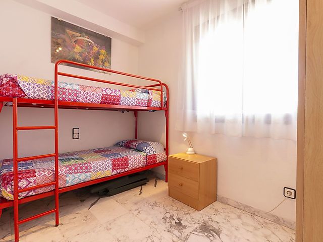 Ferienwohnung Cancun In Salou Fur 4 Personen 2 Schlafzimmer Bei Tourist Online Buchen Nr