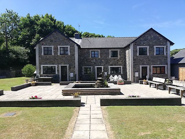 Ferienhaus Ty Canol In New Quay Fur 6 Personen 3 Schlafzimmer Hund Erlaubt Bei Tourist Online Buchen Nr