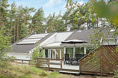 Poolurlaub Auf Bornholm Ferienwohnungen Und Ferienhauser Mit Pool