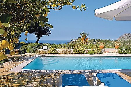 Ferienwohnungen Ferienhauser In Soller Mieten
