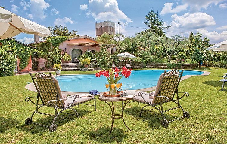 Ferienhaus Villa Amato In Morlupo Fur 14 Personen Bei Tourist Online Buchen Nr
