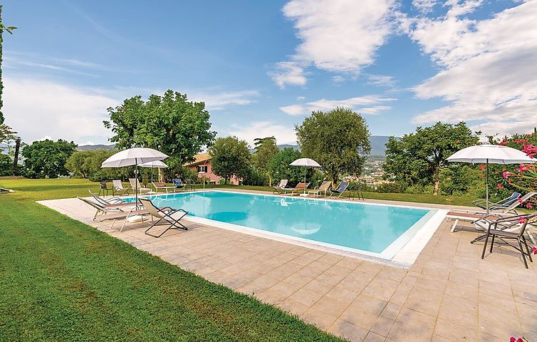 Ferienwohnung Capre 1 In Garda Fur 6 Personen 3 Schlafzimmer Bei Tourist Online Buchen Nr