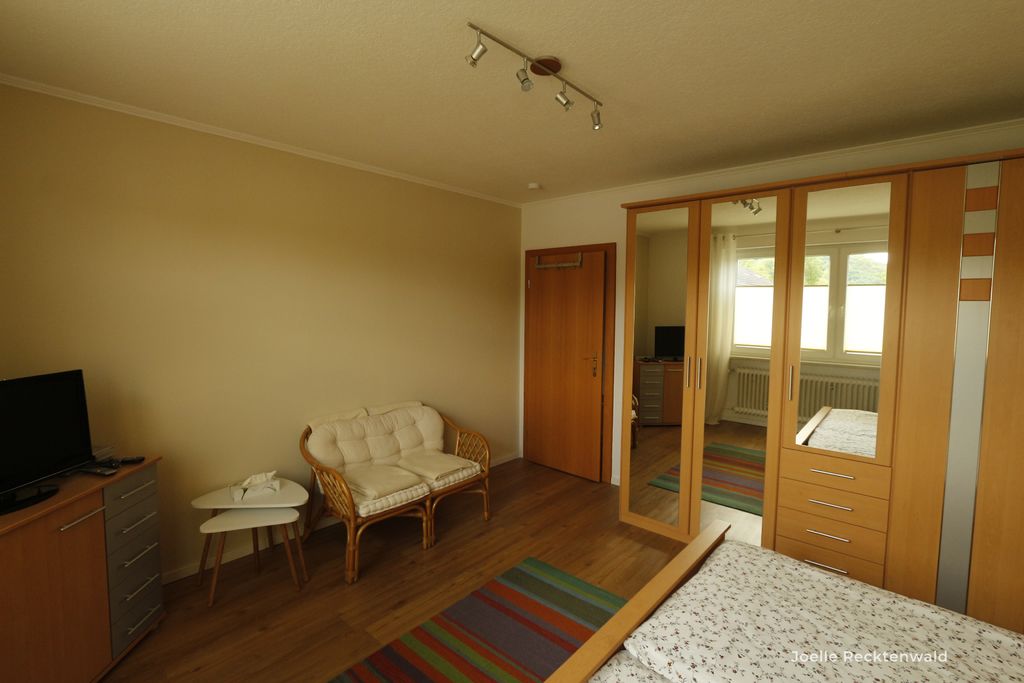 Ferienwohnung Kirsch (4 Sterne ****) bei tourist-online buchen - Nr