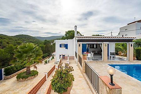 Poolurlaub Auf Ibiza Ferienwohnungen Und Ferienhauser Mit Pool