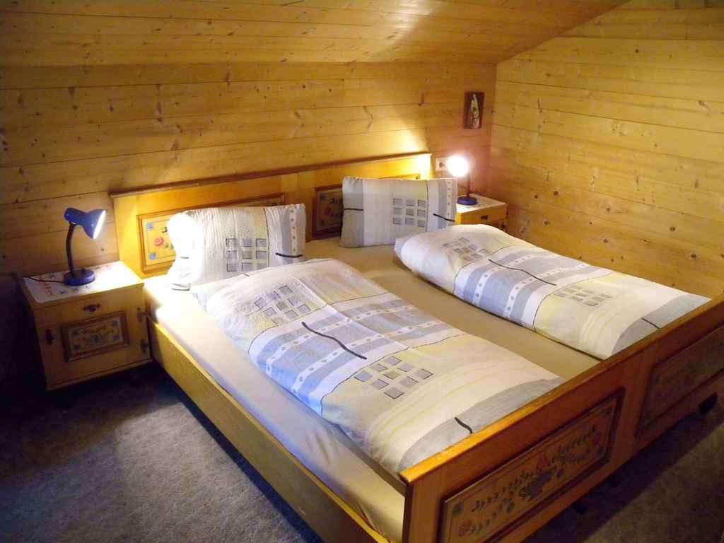 Ferienwohnung mit Blick auf die Zillertaler Bergwelt in Fügen für 8