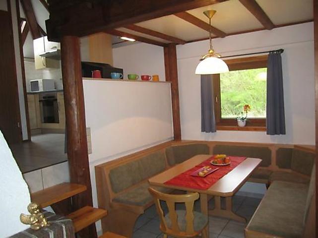 Familienfreundliches Ferienhaus mit Kamin für 6-8 Personen in direkter